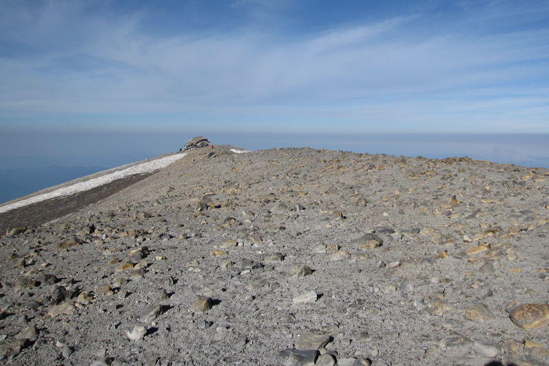 Mount Adams Summit View (West)
