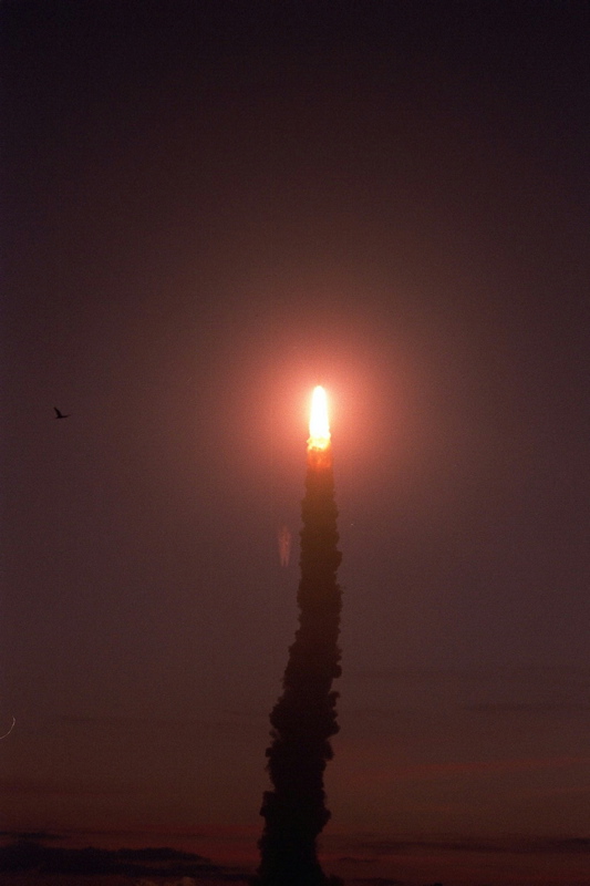 STS-101 Liftoff 3