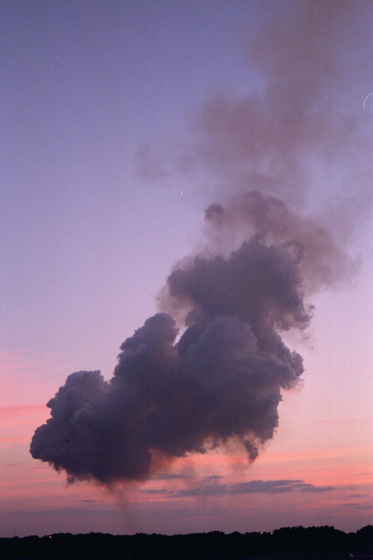 STS-101 Liftoff 15