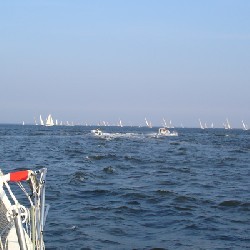 Sailboat Horizon