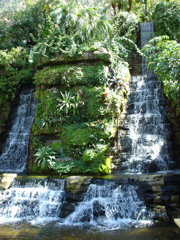Oryland Cascades Fountains